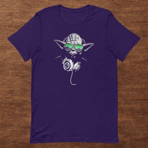 Remera Yoda DJ
